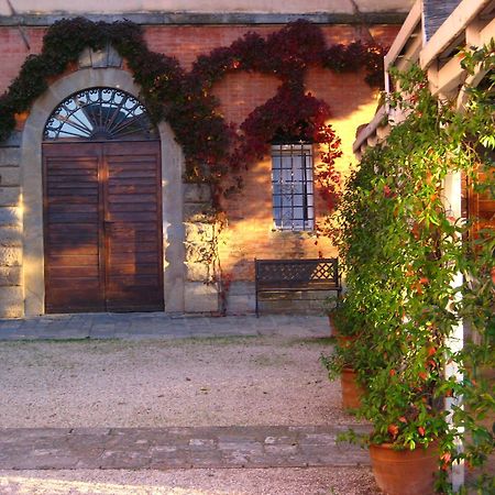 Villa Palagione Centro Interculturale Volterra Exterior foto