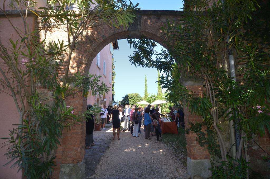 Villa Palagione Centro Interculturale Volterra Exterior foto